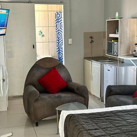 קייפטאון Mowetu Guest House מראה חיצוני תמונה
