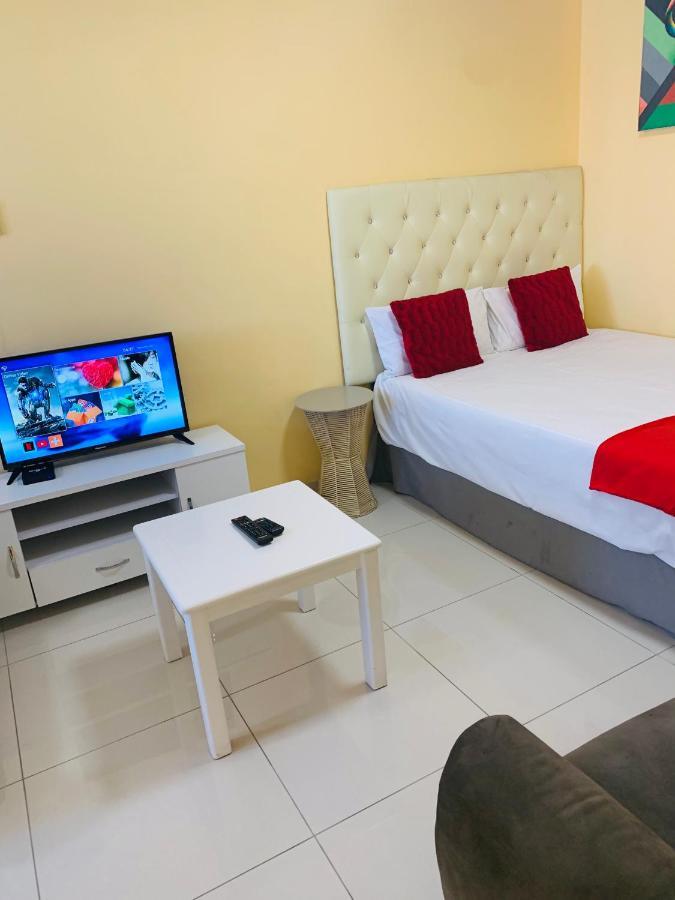 קייפטאון Mowetu Guest House מראה חיצוני תמונה