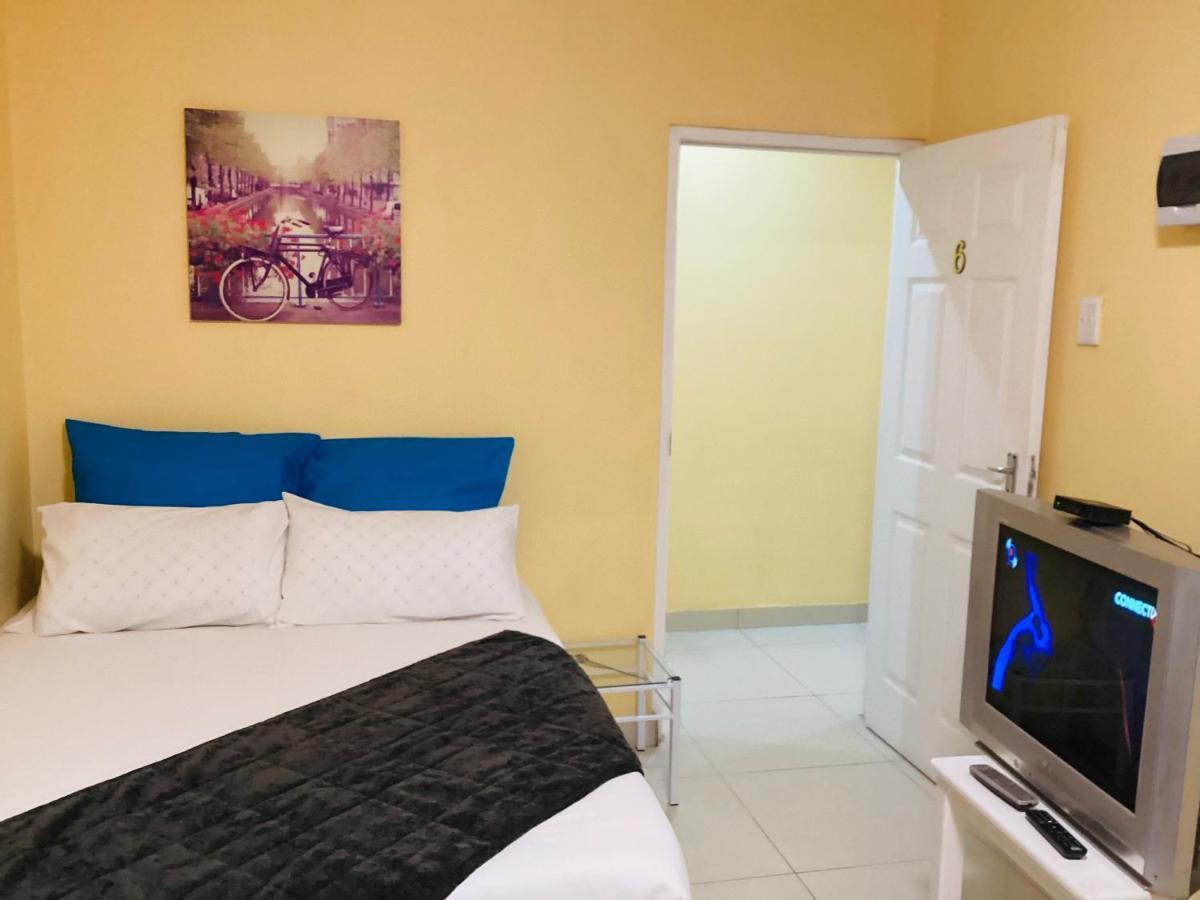 קייפטאון Mowetu Guest House מראה חיצוני תמונה